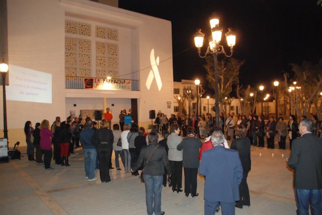proyeccindevideocontralaviolenciamachista2.jpg