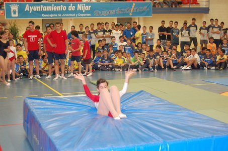 exhibicindelosalumnsdelaedmdegimnasiaartstica2.jpg